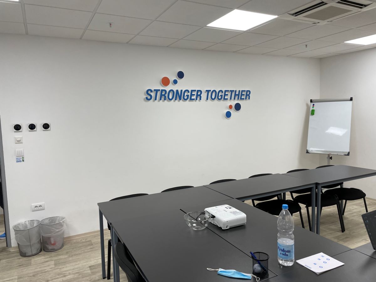 brendiranje lokala i poslovnih prostorija